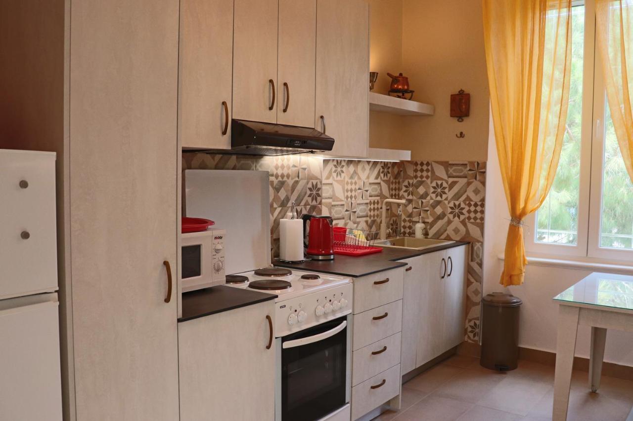 Appartement Italian Flair With A View à Rhodes City Extérieur photo